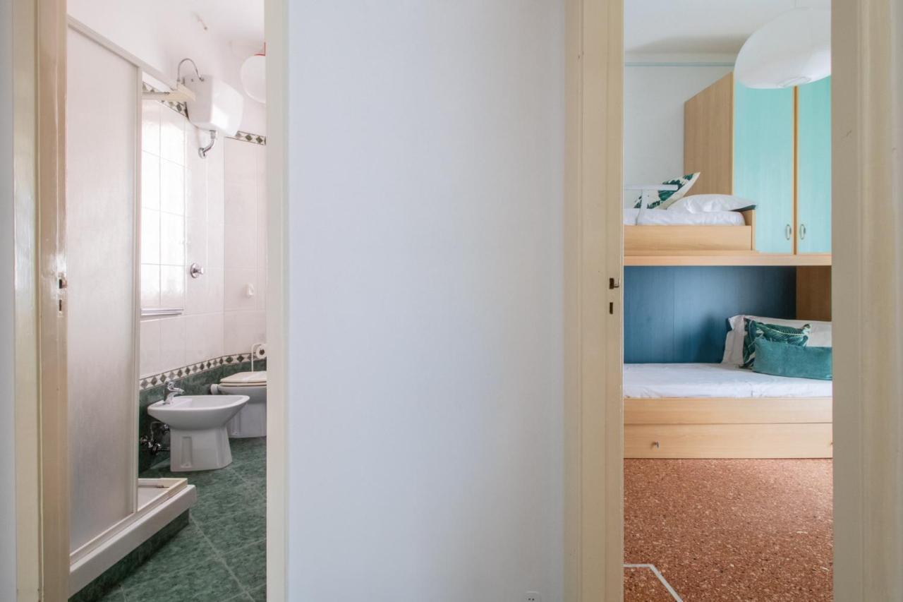 Sea Mint Apartment Рапалло Экстерьер фото